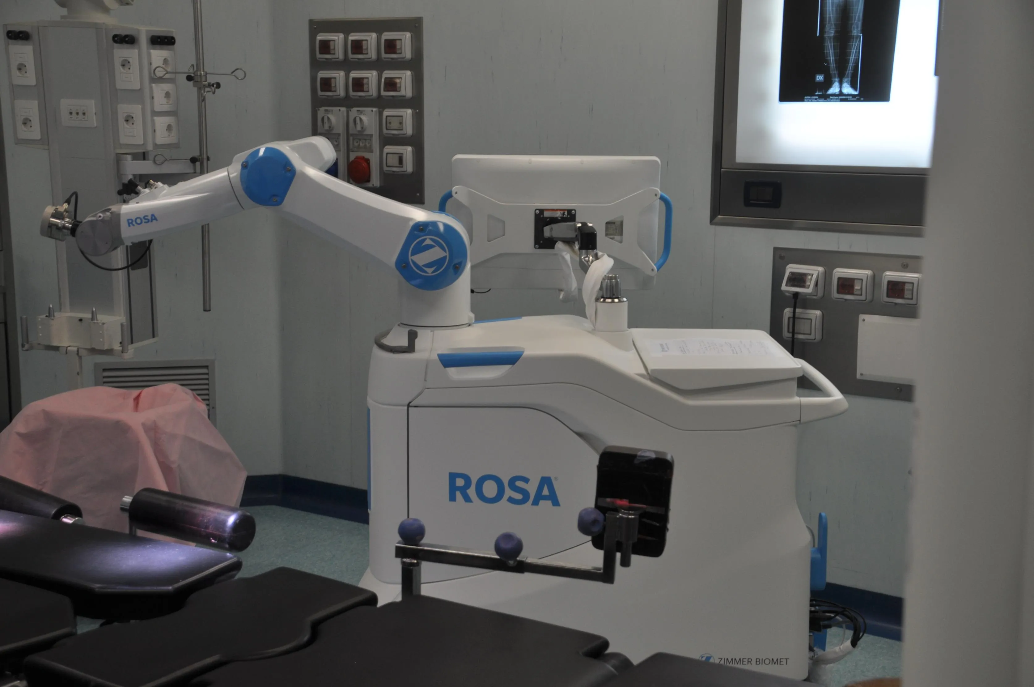 MEDICINA E TECNOLOGIA: A RUGANI HOSPITAL ATTIVO L’ASSISTENTE ROBOT PER LA CHIRURGIA ORTOPEDICA